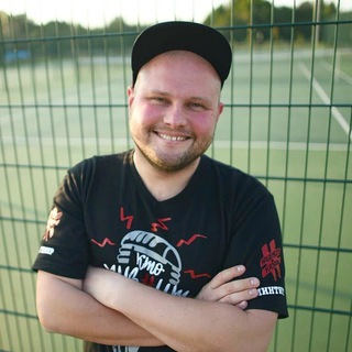 Логотип @mintimisli - Минтимер. Творческий в бизнесе