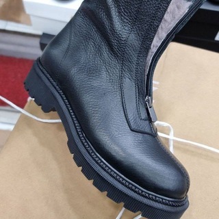 Логотип @mio_gusto_uz - Fabrica shoes