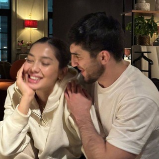 Логотип @miracletme - 𝑀𝑖𝑟𝑎𝑐𝑙𝑒🏹