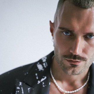 Логотип @miramiheart - Поэт эпохи лайков