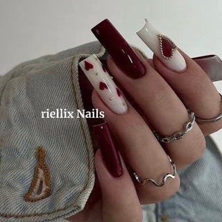 Логотип @mirilixxessentyki - riellix_Nails ୨୧