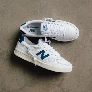 Логотип @mirkrossovoklux - МИР "КРОССОВОК"