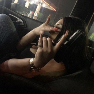 Логотип @mirorrrkrissss - анон свадьбы от fenix и крис🧛‍♀️