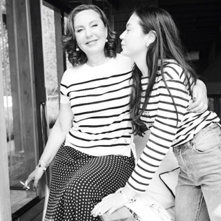 Логотип @mirra_gallery - MIRRA