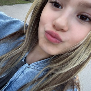 Логотип @mirtixy - аришкина .🐾