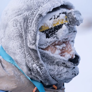 Логотип @mishamozhet - Спорт, лёд и батёк