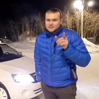 Логотип @mishayakov - Миша Яковлев