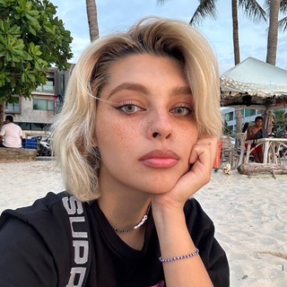 Логотип @mishelkins - mishel kiro