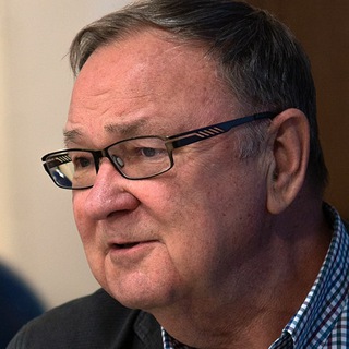 Логотип @mkrutikhin - Mikhail Krutikhin