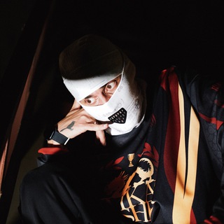 Логотип @mlechniyone - ВАНЯ МЛЕЧНЫЙ