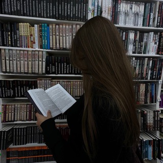 Логотип @mlnboooks - MlnBooks