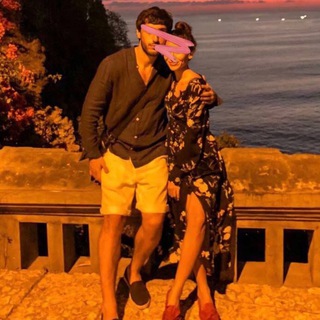 Логотип @mmmoni - 𝓂𝓂𝑜𝑜𝓃𝓃𝒾𝒾𝓉𝓉𝒶𝒶 💭