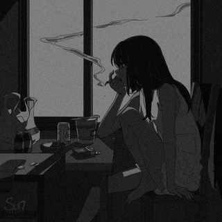 Логотип @mnnssxz - сердце чёрного дыма