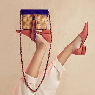 Логотип @moda_advice - Подруга по стилю