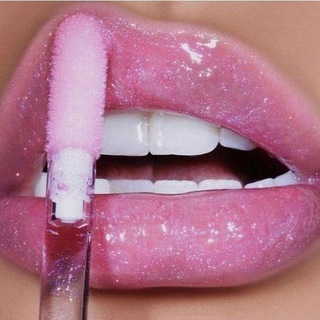 Логотип @moda_cosm - сч