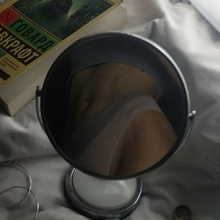 Логотип @moddahol - Мотивация, мода, жизнь модели