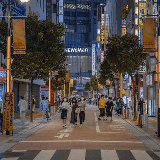 Логотип @modernkorea - 𝐌𝐨𝐝𝐞𝐫𝐧 𝐊𝐨𝐫𝐞𝐚