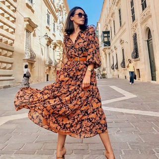 Логотип @modnayaochen - Модная Девушка * Всё О Моде