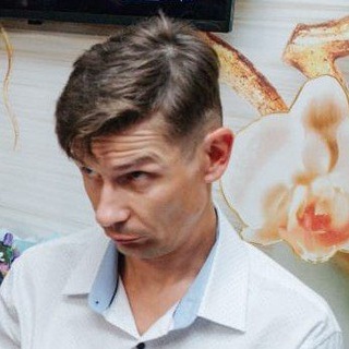 Логотип @moebius_ufa - Мёбиус, который Уфе офигевает от происходящего в мире.