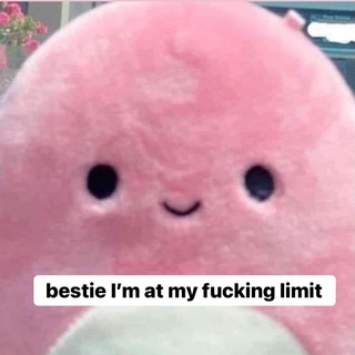 Логотип @moibutiblog - тут мемы и прекрасное ☮️