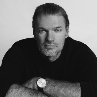 Логотип @moldovanov - Михаил Молдованов