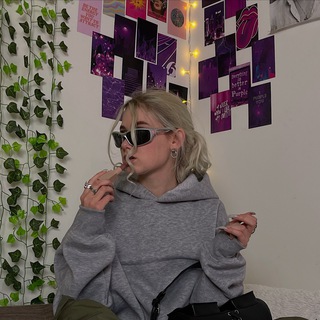 Логотип @mollyyfriends - Say jess ✨🥐