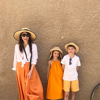 Логотип @molodinamari - Molodinamaria