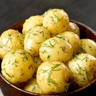 Логотип @molodkartoshechka - Молодая картошечка