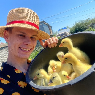 Логотип @molodoyfermerr - Кирилл | Молодой ФЕРМЕР 👨‍🌾