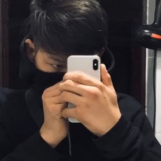 Логотип @molodye_77 - 𝐌𝐨𝐥𝐨𝐝𝐲𝐞_𝟕𝟕