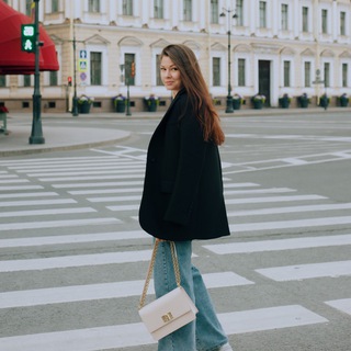 Логотип @mom_iam_the_boss - Мама, я руководитель!