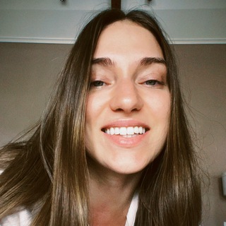 Логотип @mom_ilovemyboss - Мама, я влюбилась в босса
