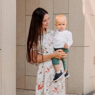 Логотип @mom_unity - Мать, играть, спать