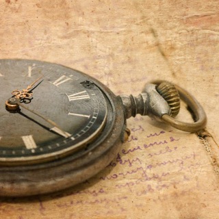 Логотип @moments_of_history - МОМЕНТЫ ИСТОРИИ