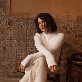 Логотип @mominvestcom - Мамин Инвестор