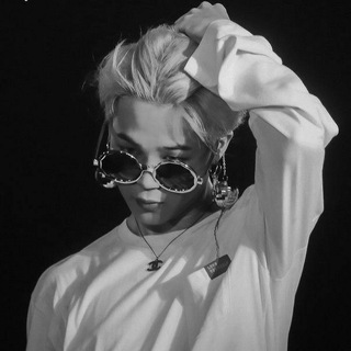 Логотип @mondriach - ᴅʀɪғᴛ ᴍᴏɴᴀʀᴄʜ.