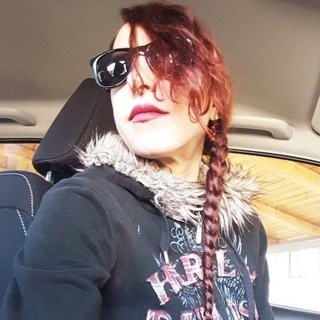 Логотип @monicaelis - Monica Elisa