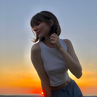 Логотип @monicasnotes - нежный канал ☽˚｡⋆