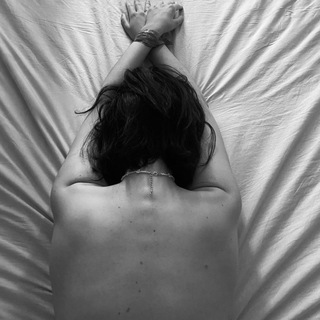 Логотип @monogamishh - monogamish