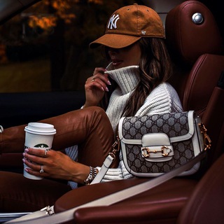 Логотип @monomoda - Monomoda