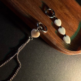 Логотип @moodbyrubi - MOODBYRUBI