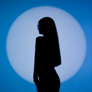 Логотип @moon_biology - moon.biology | биология ЕГЭ
