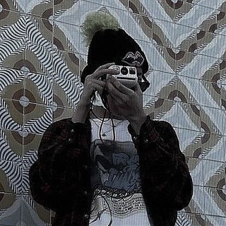 Логотип @moon_btf - 𝐭𝐡𝐞 𝐦𝐨𝐨𝐧 𝐢𝐬 𝐛𝐞𝐚𝐮𝐭𝐢𝐟𝐮𝐥 𝐭𝐨𝐧𝐢𝐠𝐡𝐭.