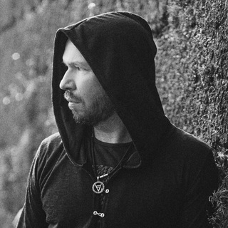 Логотип @moonbeamonline - Moonbeam