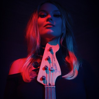 Логотип @moorestream - Moorestreams