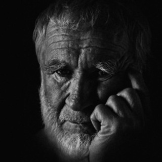 Логотип @mos_ion - Moș Ion