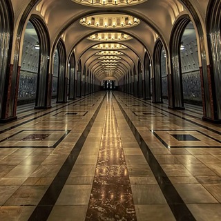 Логотип @moscow_tur - Современная Москва | Туризм | Спорт