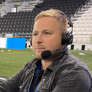 Логотип @mossakovskiy - Moss // Михаил Моссаковский