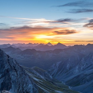 Логотип @motivation4every1 - Мотивация здесь