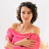 Логотип @motivation_krasnova - KRASNOVA MOTIVATION